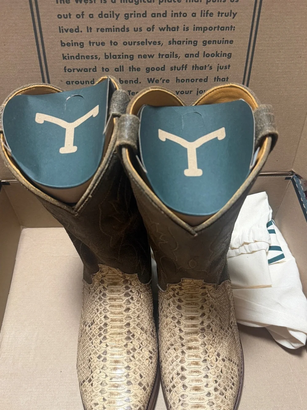 Tecovas The Garrett Invasive Python Color Mangrove Limited Edition - 12.5 D
